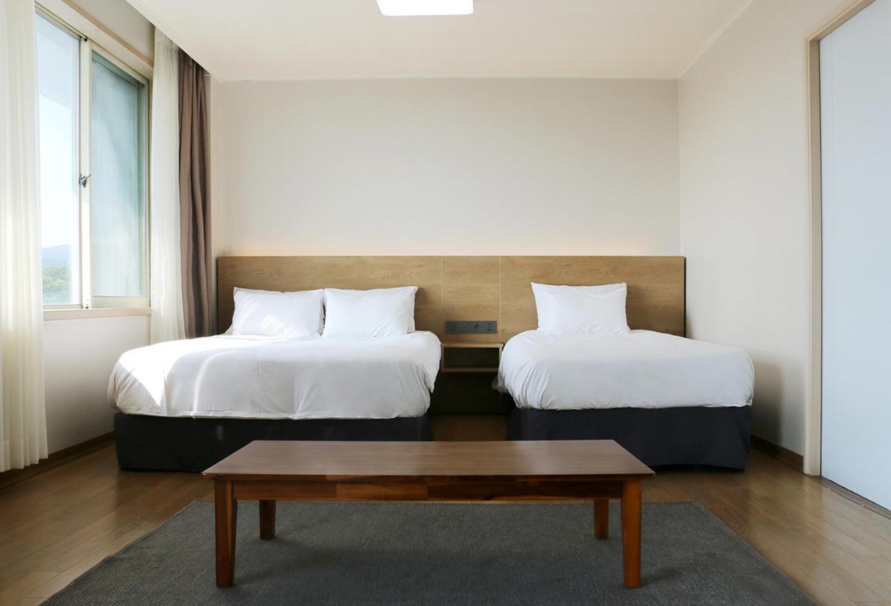 Bloom Hotel Jeju Exterior photo